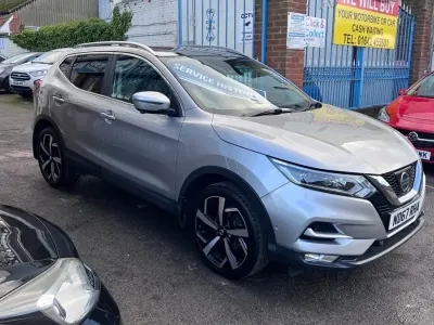Used Nissan Qashqai Tekna 115 HP (84 kW) 2018 Silver SUV