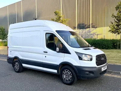 Used Ford Transit 130 HP (95 kW) 2018 White Van