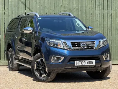 Used Nissan Navara Tekna 190 HP (139 kW) 2019 Blue Pickup