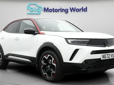Used Vauxhall Mokka GS Line 101 HP (74 kW) 2023 White SUV