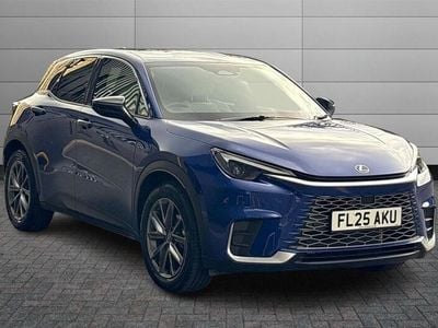 Lexus LBX