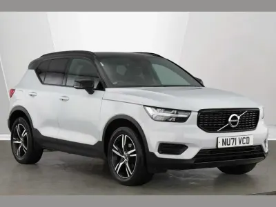 Used Volvo XC40 R-Design 163 HP (119 kW) 2021 Silver SUV