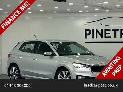 Usado Skoda Fabia SE L 110 CV (80 kW) 2022 Plateado Utilitario