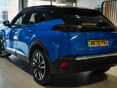 Used Peugeot e-2008 GT-line 100 kW (136 HP) 2020 Blue SUV