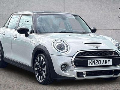 Używany Mini Cooper S Exclusive 189 KM (139 kW) 2020 Srebrny Hatchback