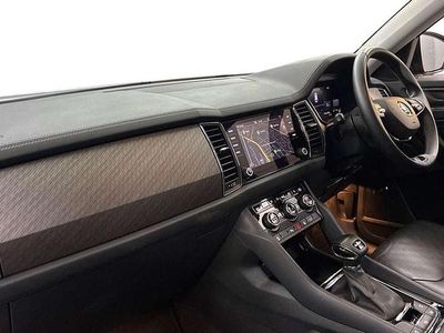 Used Skoda Kodiaq SE L Executive 150 HP (110 kW) 2023 Black magic pearl effect SUV