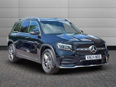 Mercedes GLB220