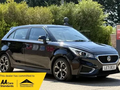 Used MG MG3 Exclusive 106 HP (77 kW) 2022 Black Hatchback