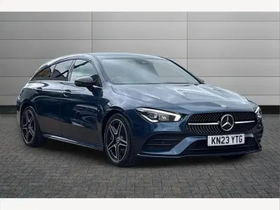 Used Mercedes CLA200 Executive 163 HP (119 kW) 2023 Blue Estate