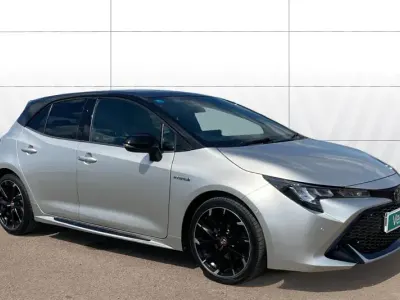 Usado Toyota Corolla Sport 184 CV (135 kW) 2020 Plateado Utilitario