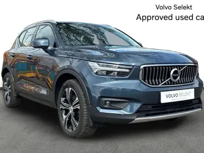 Used Volvo XC40 Inscription 258 HP (189 kW) 2021 Blue SUV
