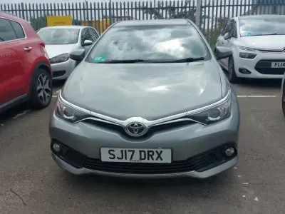 Used Toyota Auris 116 HP (85 kW) 2017 Grey Hatchback