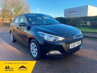 Used Hyundai i20 84 HP (61 kW) 2017 Black Hatchback
