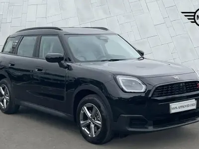 Used Mini Countryman 215 HP (158 kW) 2025 Black SUV