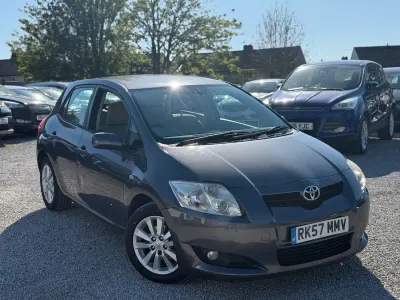Used Toyota Auris