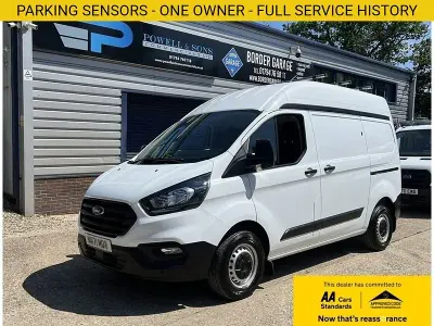 Used Ford Transit Custom 130 HP (95 kW) 2021 White Van