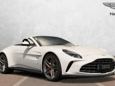 New Aston Martin V8 Vantage 680 HP (500 kW) 2026 White Cabriolet