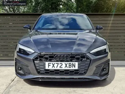 Begagnad Audi A5 Black Edition 204 HK (150 kW) 2022 Grå Sportkupé