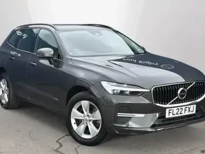 Used Volvo XC60 Momentum 247 HP (181 kW) 2022 SUV