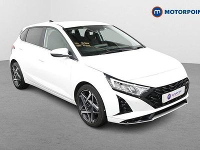 Used Hyundai i20 Premium 101 HP (74 kW) 2025 White Hatchback