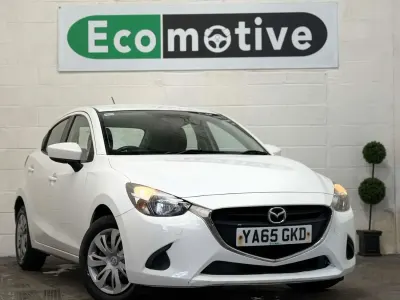 Używany Mazda 2 2016 Biały Hatchback