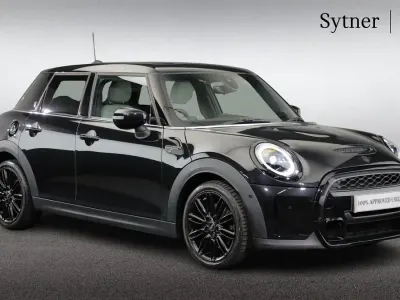Used Mini Cooper S Exclusive 176 HP (129 kW) 2023 Black Hatchback