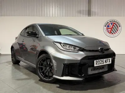 Nowe Toyota Yaris 280 KM (205 kW) 2025 Szary Hatchback