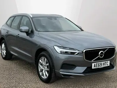 Used Volvo XC60 Momentum 247 HP (181 kW) 2020 SUV