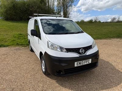 Used Nissan NV200 SE 2013 White MPV