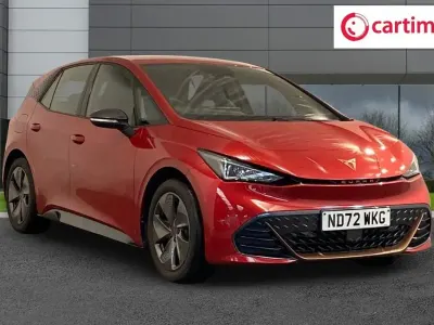 Begagnad Cupra Born 150 kW (204 HK) 2022 Röd Halvkombi