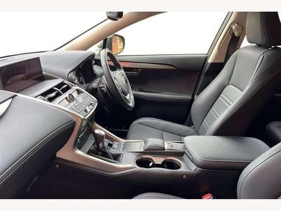 Used Lexus NX300h 197 HP (144 kW) 2019 Silver SUV