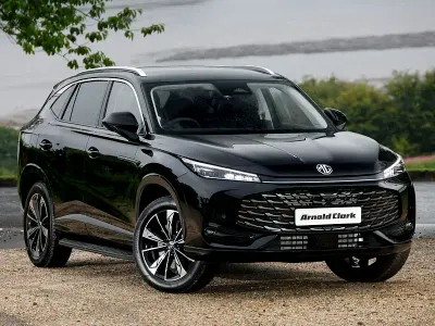 New MG HS SE 299 HP (219 kW) 2026 Metallic  black pearl SUV