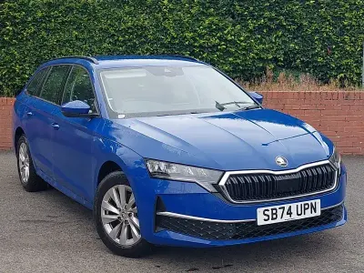 Used Skoda Octavia SE Technology 116 HP (85 kW) 2025 Blue Estate