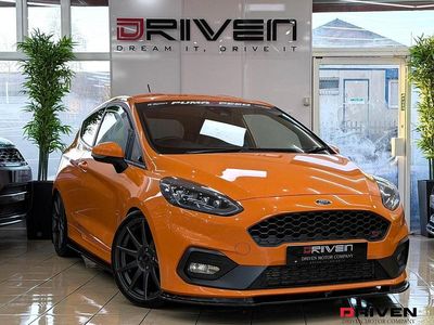 Used Ford Fiesta Performance Edition 200 HP (147 kW) 2020 Orange Hatchback