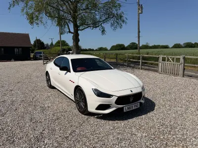 Used Maserati Ghibli 430 HP (316 kW) 2019 White Sedan