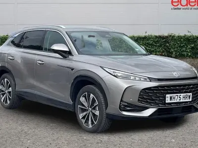 Used MG HS Trophy 170 HP (125 kW) 2026 Silver SUV