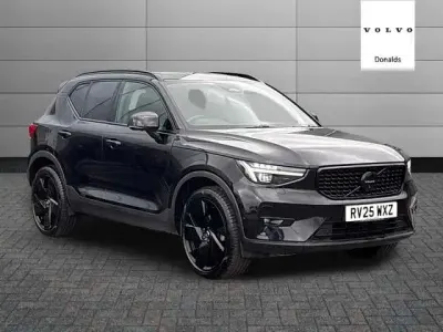 Usado Volvo XC40 Ultra 161 CV (118 kW) 2025 Negro SUV