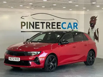 Used Vauxhall Astra GS Line 130 HP (95 kW) 2022 Red Hatchback