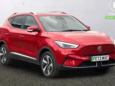 Gebraucht MG ZS Trophy 114 kW (156 PS) 2023 Rot SUV