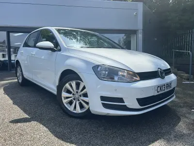 Used VW Golf VII SE 2013 White Hatchback