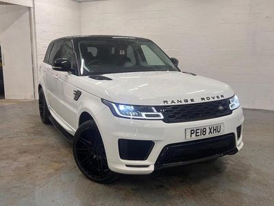 White Used 2018 Land Rover Range Rover Sport HSE Dynamic SUV | £25,975 (Fair price)