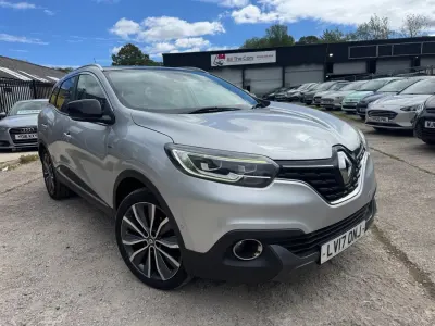 Usado Renault Kadjar Signature S 130 CV (95 kW) 2017 Plateado SUV