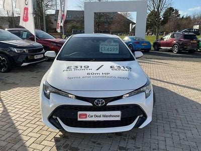 Used Toyota Corolla Design 120 HP (88 kW) 2019 White Hatchback