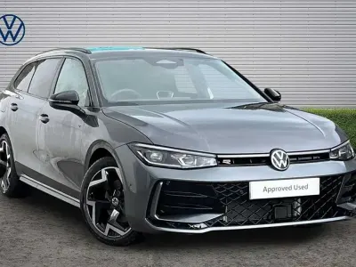 Used VW Passat R-line 147 HP (108 kW) 2026 Grey Estate