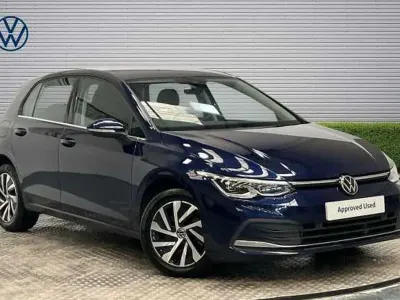 Used VW Golf VIII Style 204 HP (150 kW) 2022 Blue Hatchback