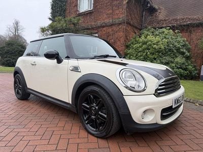 White Used 2014 Mini Cooper Hatch Hatchback | £3,750 (Good price)