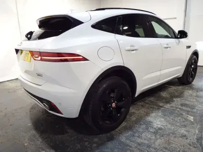 Used Jaguar E-Pace R-Dynamic 150 HP (110 kW) 2018 White SUV