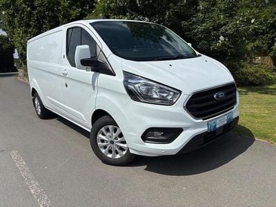 Used Ford Transit Custom Limited 130 HP (95 kW) 2023 White Van