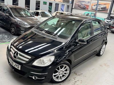 Used Mercedes B200 140 HP (102 kW) 2010 Black MPV