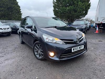 Grey Used 2015 Toyota Verso Trend MPV | £3,995 (Fair price)